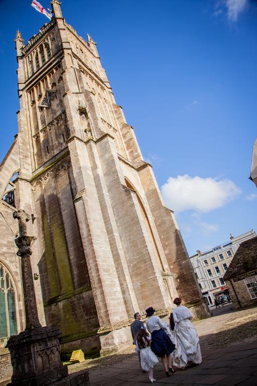 Bed and Breakfast Waggon & Horses Cirencester Exteriér fotografie